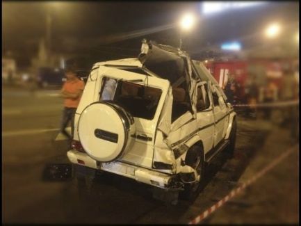 Polis rəisi Cəmşid Hənifəyevin oğlu 100 min dollarliq Gelandewagenlə gəza&nbsp;törətdi