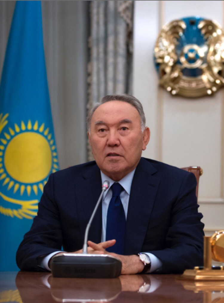 Назарбаев ушел в&nbsp;отставку