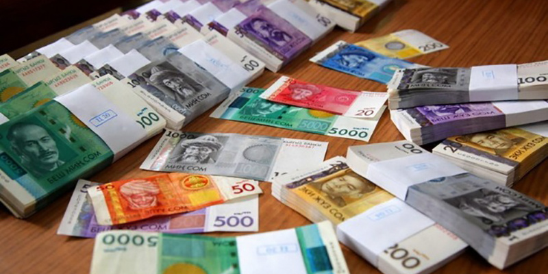 В доме родственника Атамбаева нашли крупную сумму&nbsp;денег