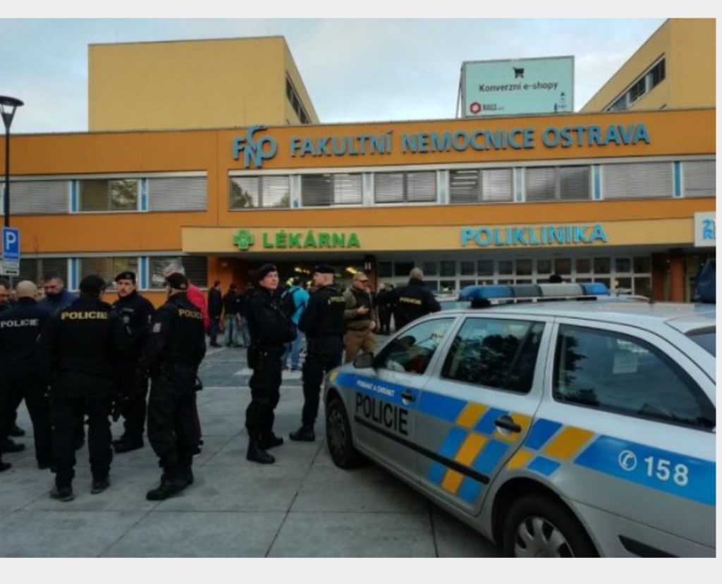 Массовый расстрел в чешской больнице: погибли шесть человек 