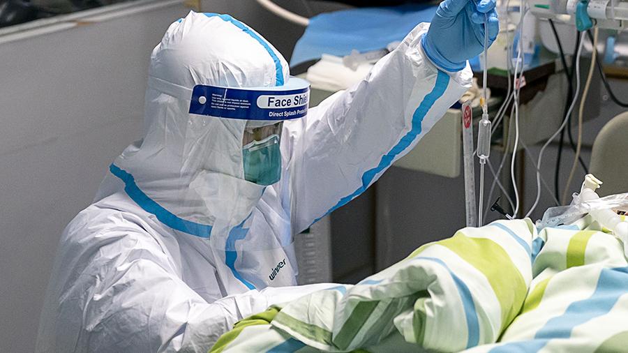 Больше десяти тысяч иранцев заражены&nbsp;коронавирусом