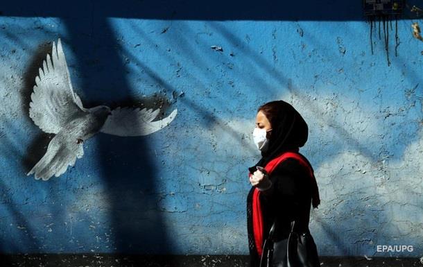 Пандемия коронавируса: Иран просит 5 млрд долларов в МВФ для борьбы с&nbsp;COVID-19