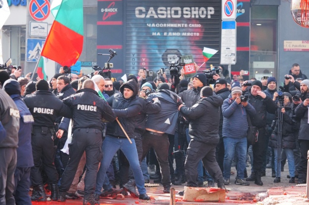 Pro-Russian forces destroy EU office in&nbsp;Bulgaria